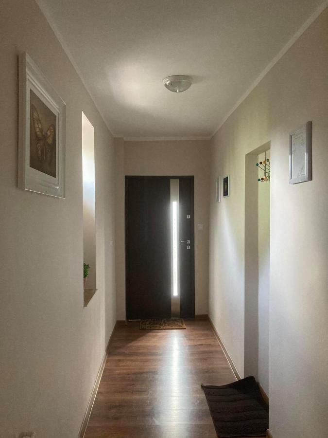 Mieszkanie Na Osiedlu Siedemsetlecia Uniejow Exteriér fotografie